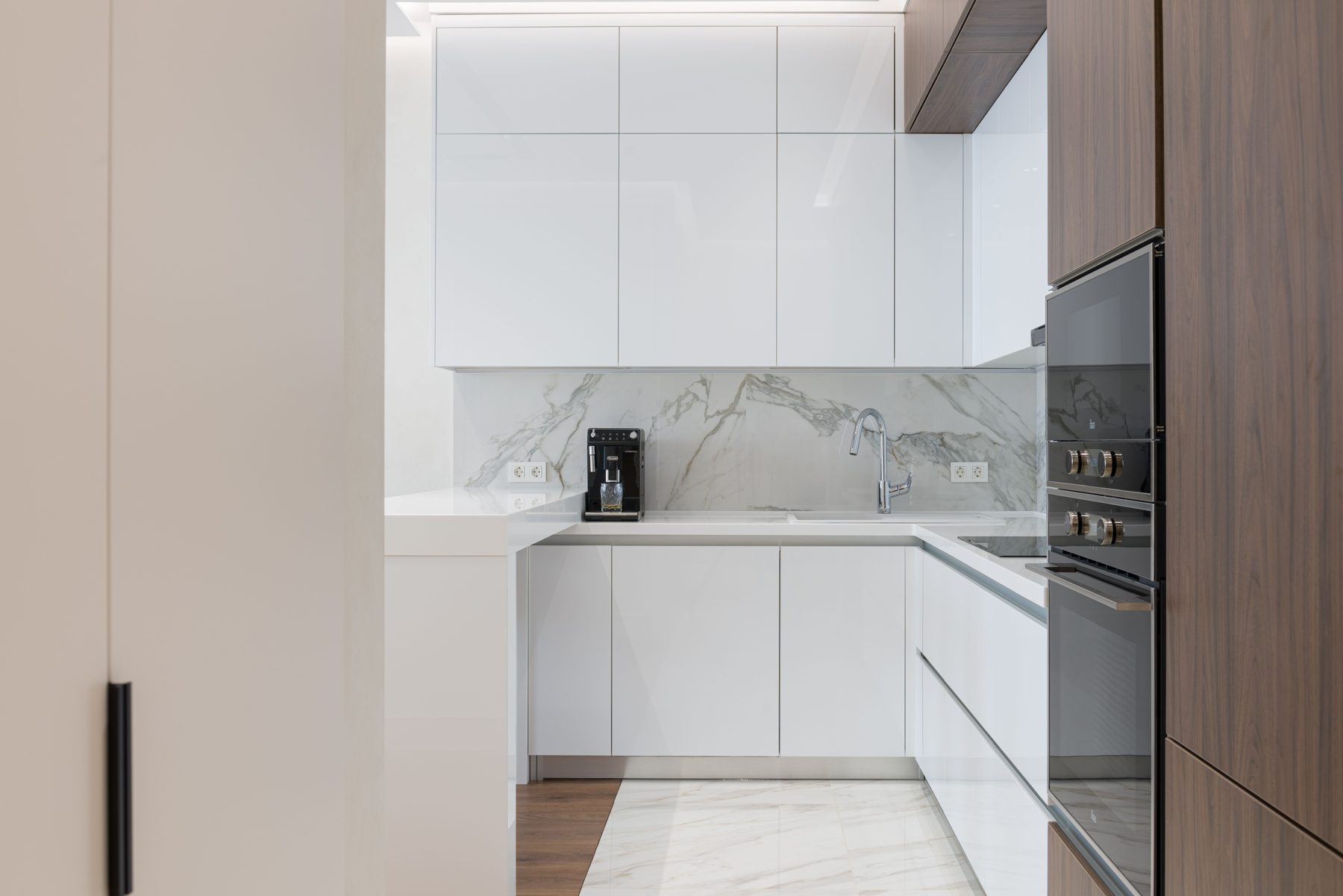 Cabinet Facelifts — Bhadu Cabinets